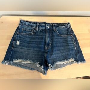 American Eagle Tom Girl Distressed Denim Shorts Raw Hem Size 6